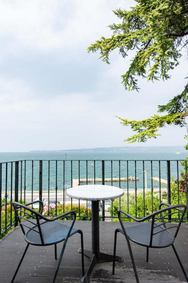 Bellevue Molet Apartments كوبر المظهر الخارجي الصورة