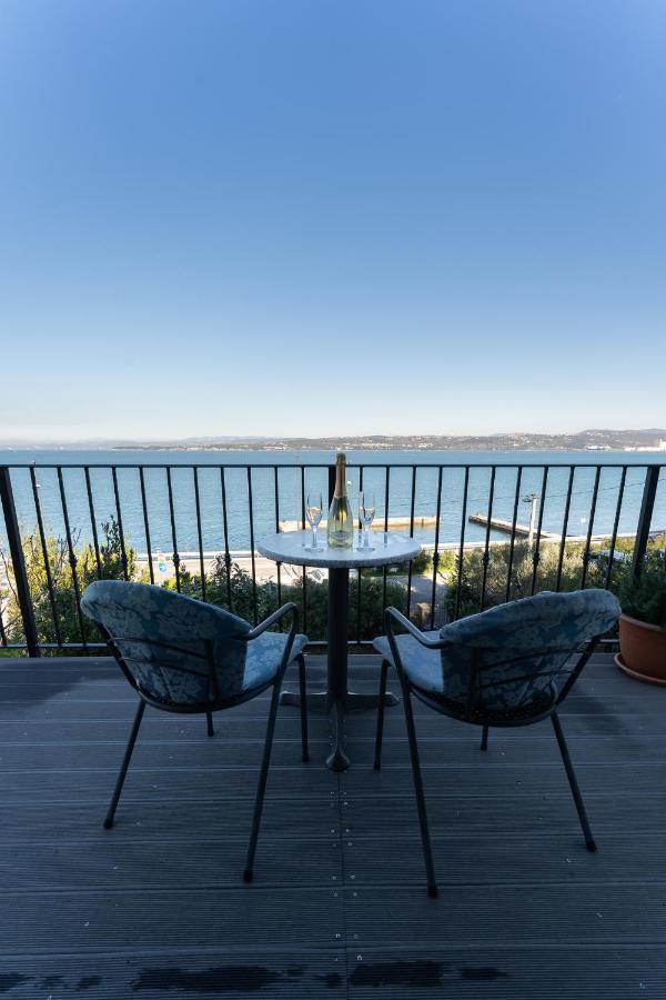 Bellevue Molet Apartments كوبر المظهر الخارجي الصورة