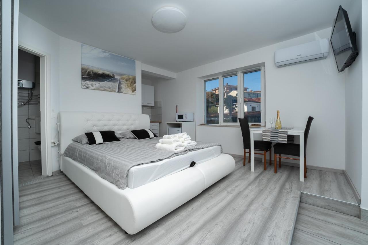Bellevue Molet Apartments كوبر المظهر الخارجي الصورة