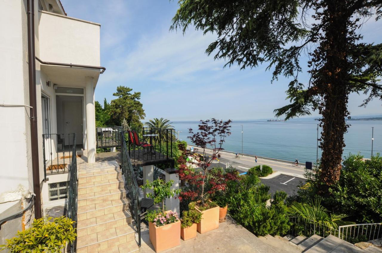 Bellevue Molet Apartments كوبر المظهر الخارجي الصورة