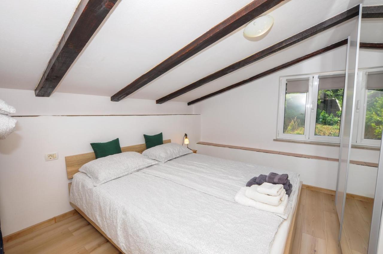 Bellevue Molet Apartments كوبر المظهر الخارجي الصورة