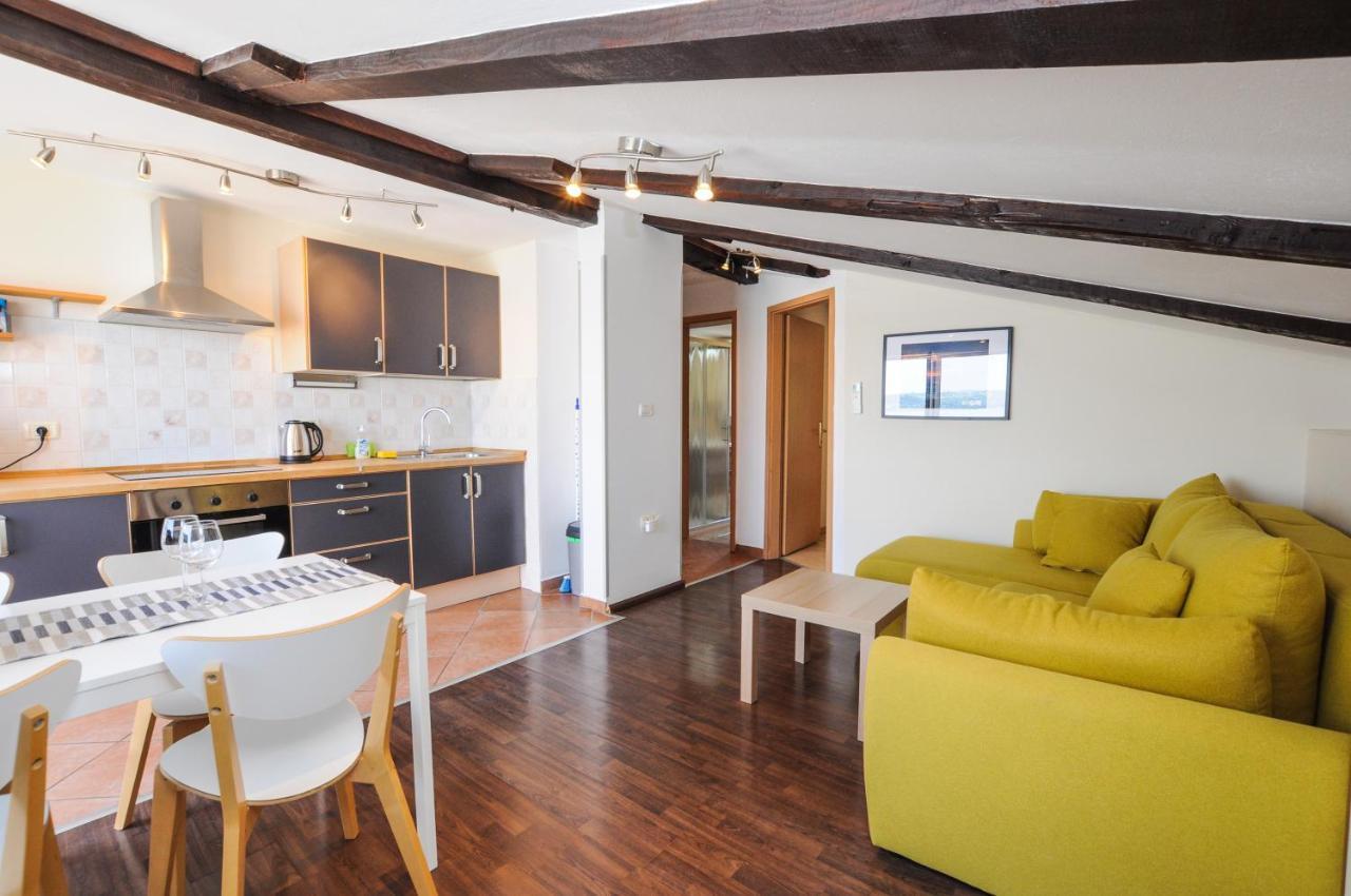 Bellevue Molet Apartments كوبر المظهر الخارجي الصورة