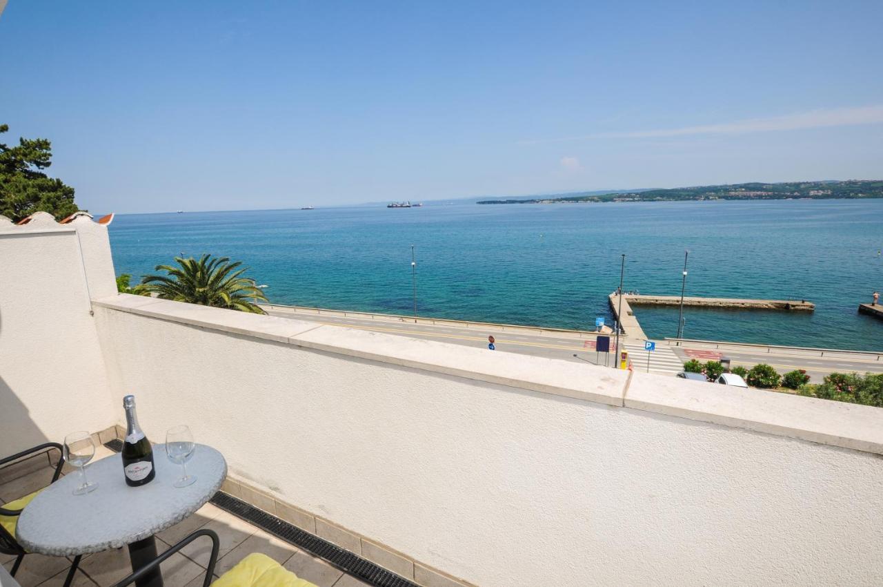 Bellevue Molet Apartments كوبر المظهر الخارجي الصورة